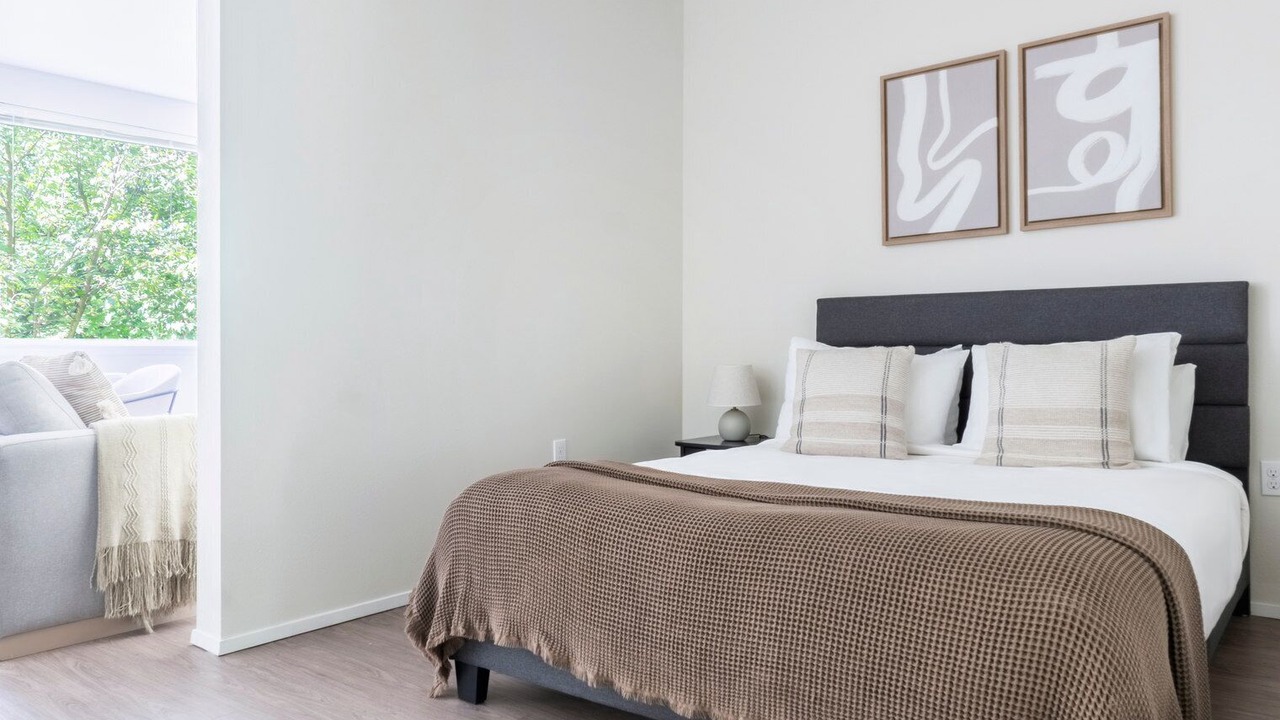 Photo of Bedroom in University District