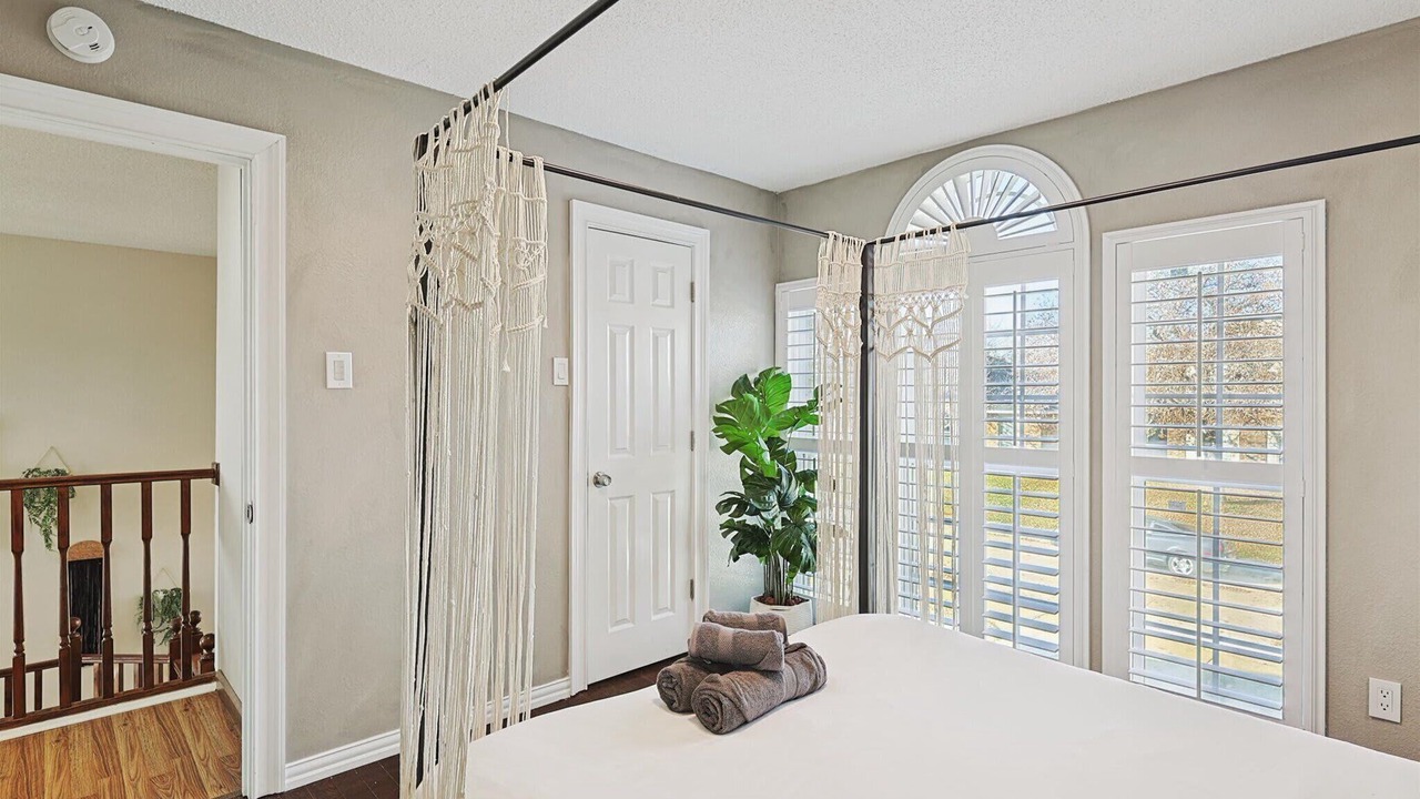 Photo of Bedroom in DeSoto