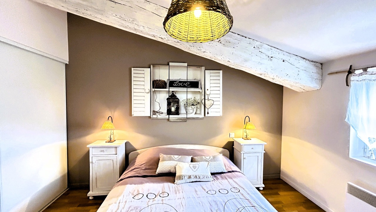 Photo of Bedroom in Quarante