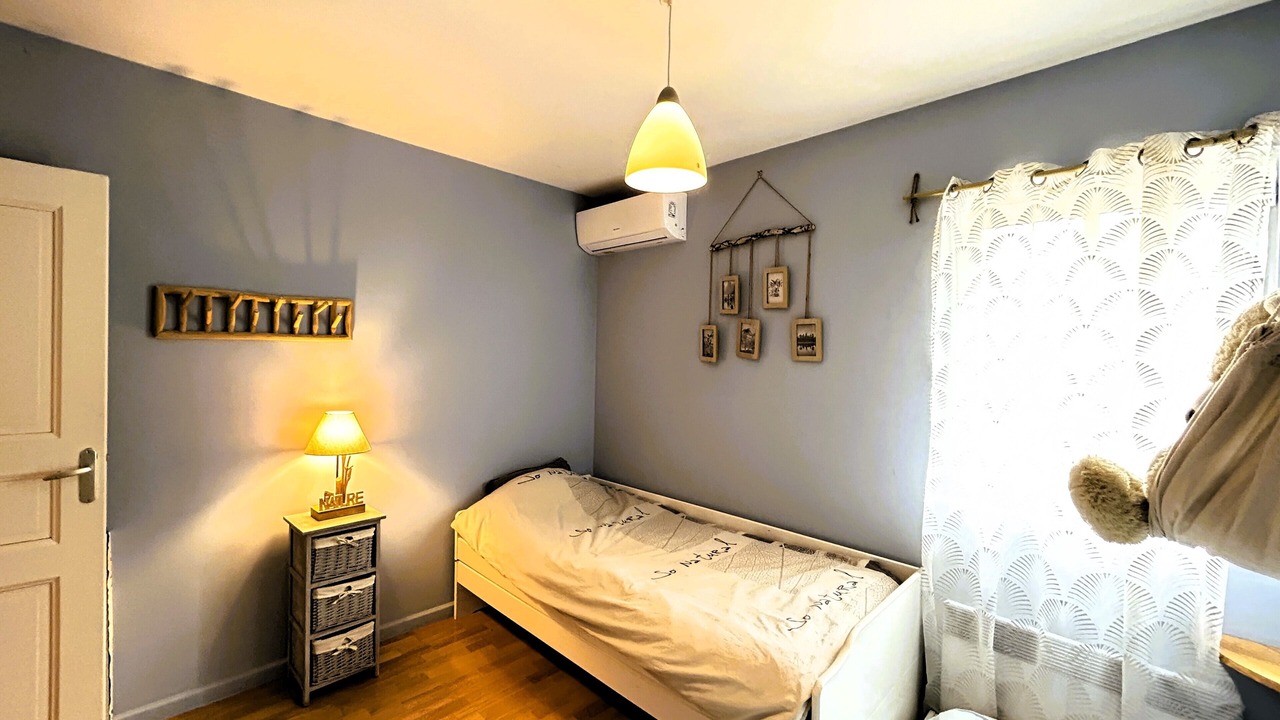 Photo of Bedroom in Quarante