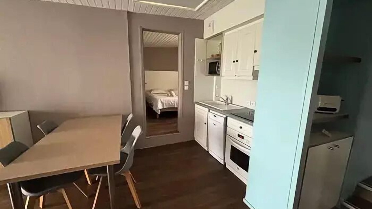Photo of Bedroom in Parent