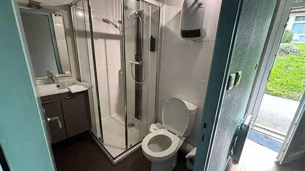 Photo of Bathroom in Parent
