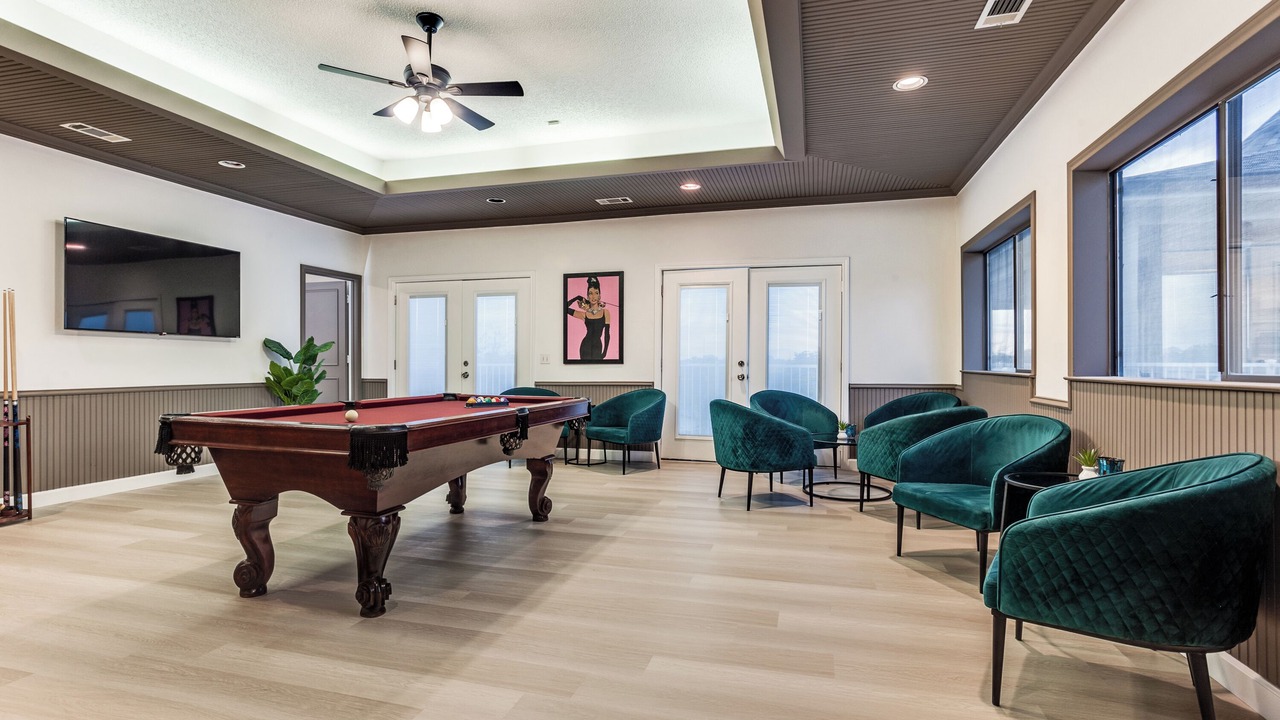 Photo of Bedroom in Garland