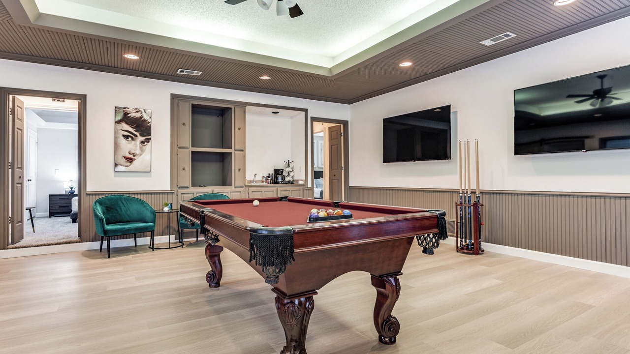 Photo of Bedroom in Garland