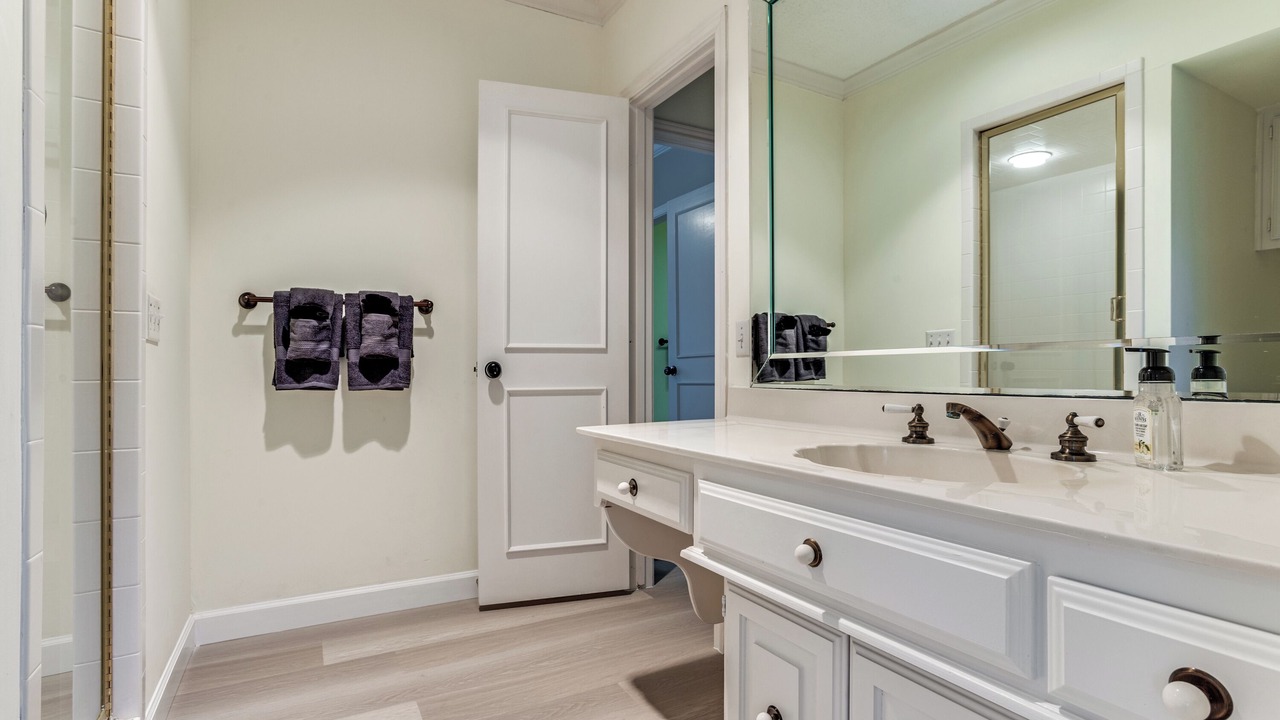 Photo of Bathroom in Garland