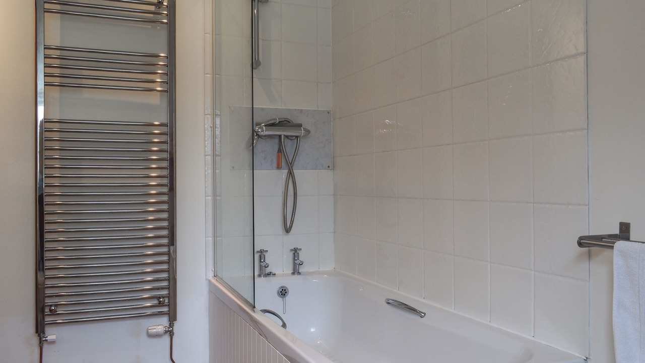 Photo of Bathroom in Boscundle