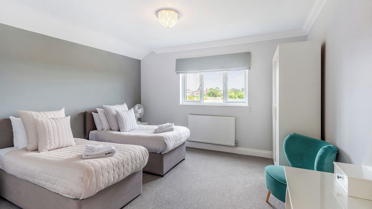 Photo of Others in Althorne