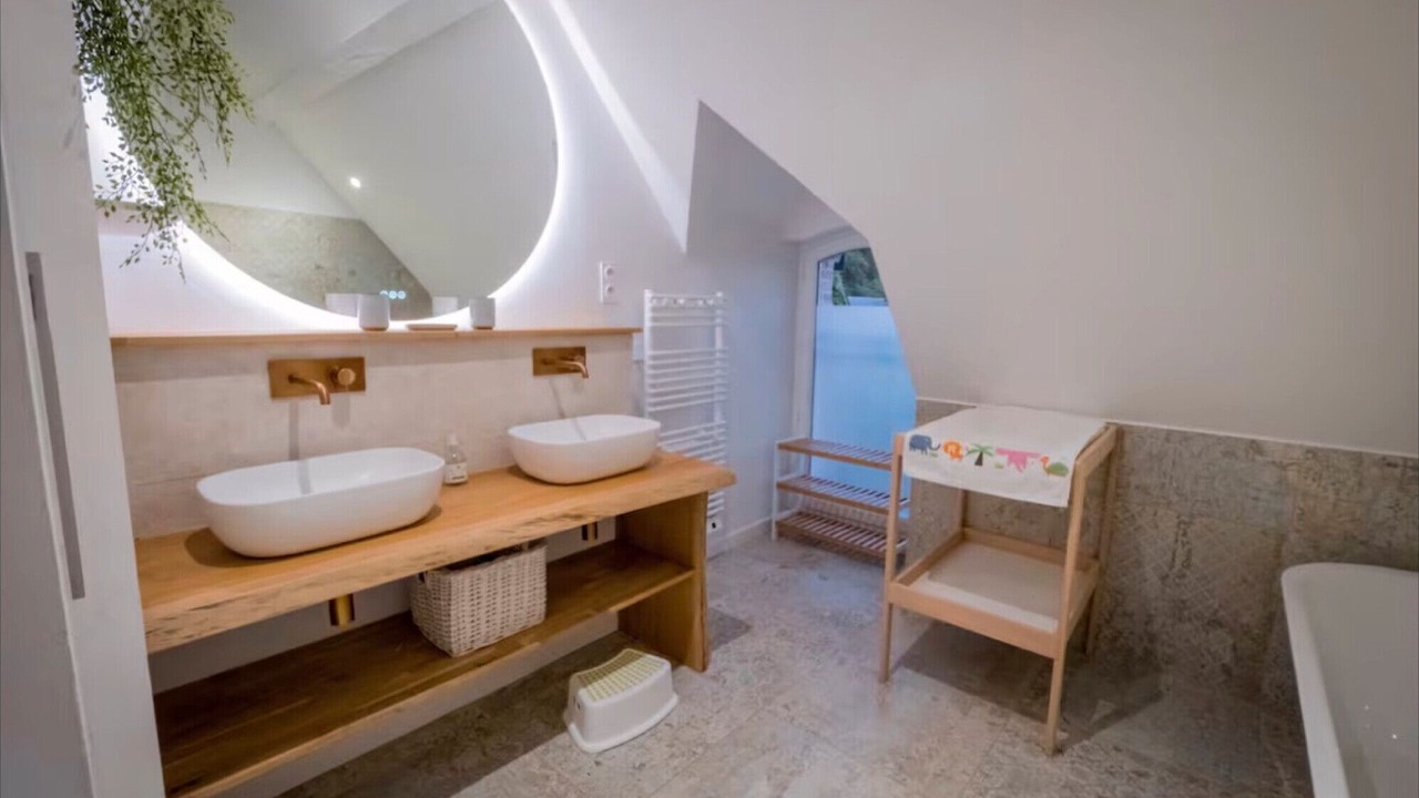 Photo of Bathroom in Soucelles