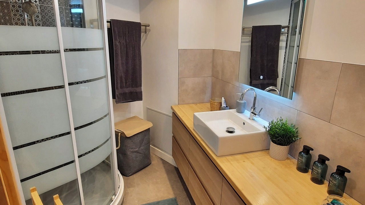 Photo of Bathroom in Montpellier City-Centre