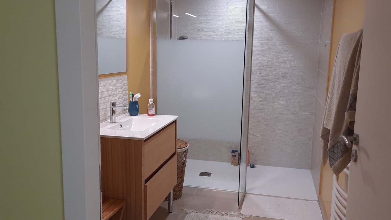 Photo of Bathroom in Moutiers-sur-le-Lay