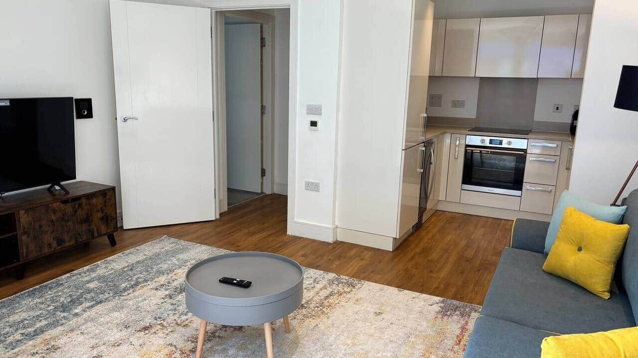 Photo of Livingroom in Highbury West