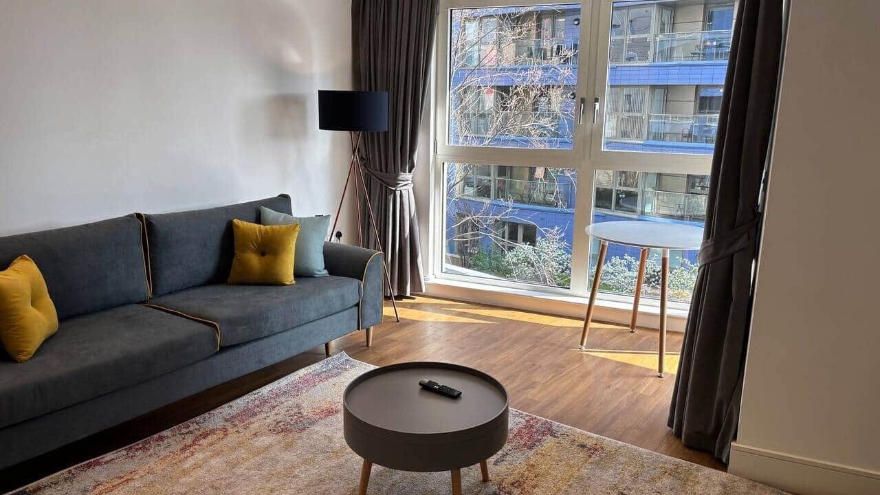 Photo of Livingroom in Highbury West