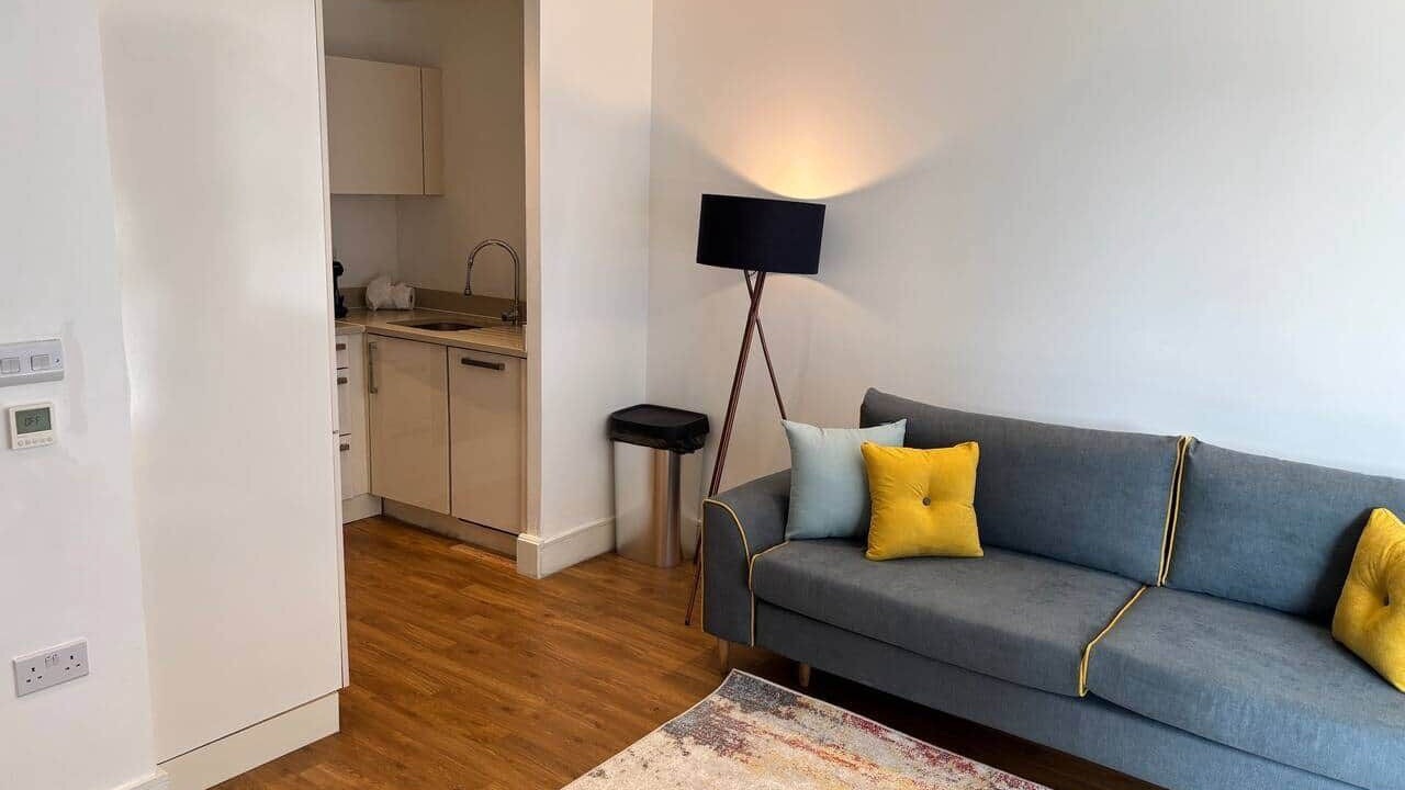 Photo of Livingroom in Highbury West