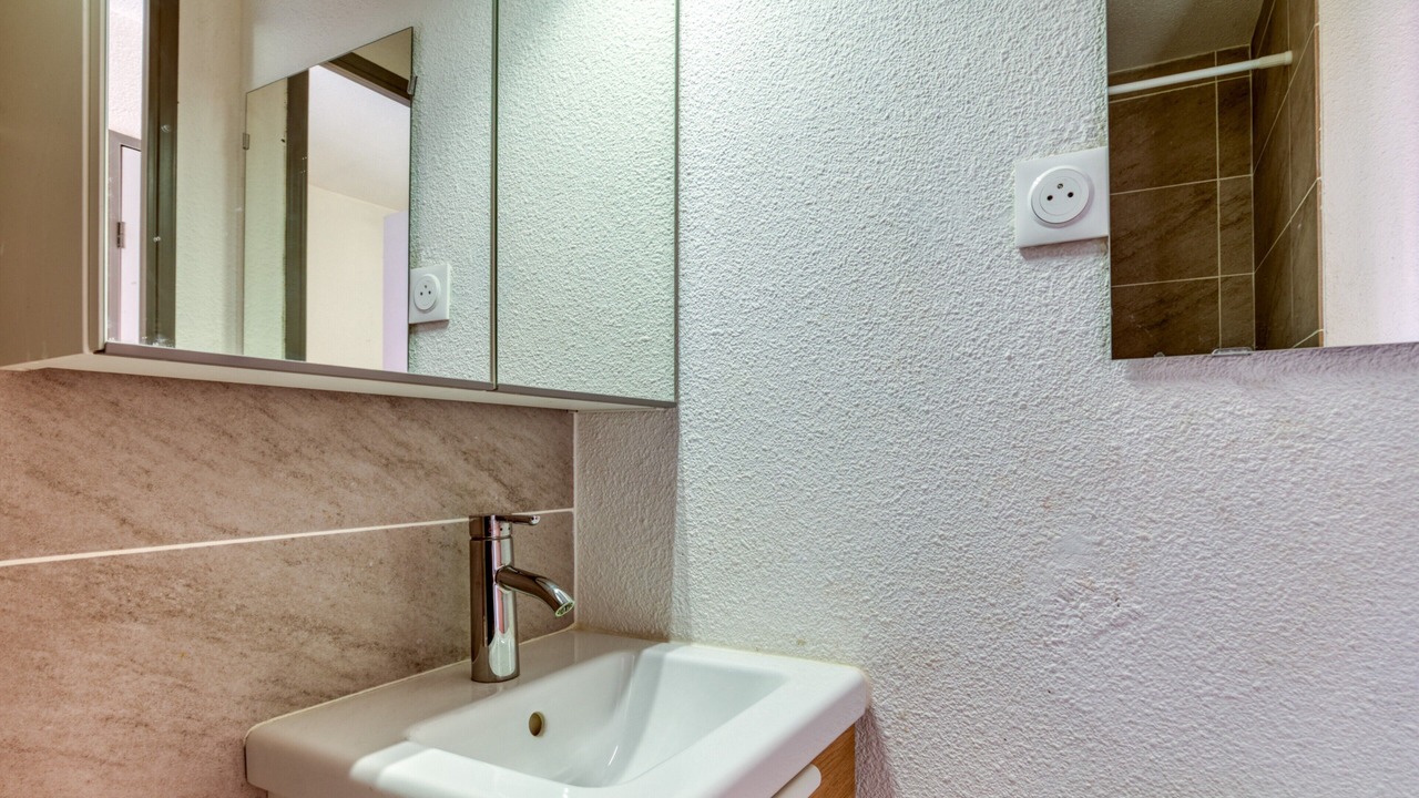 Photo of Bathroom in Lamalou-les-Bains