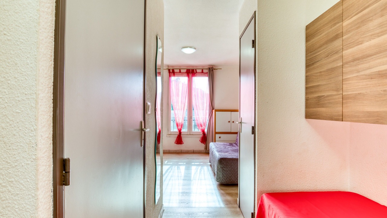 Photo of Bedroom in Lamalou-les-Bains