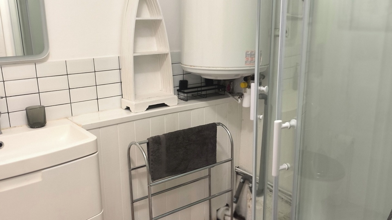 Photo of Bathroom in Dieppe