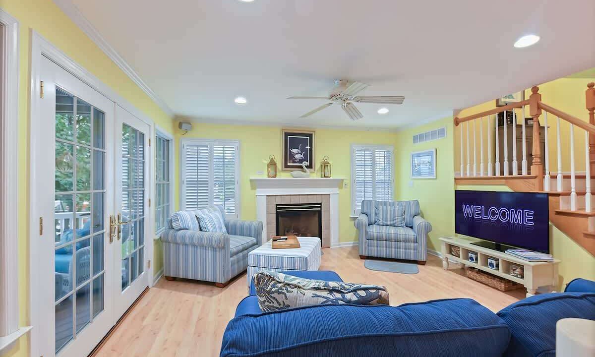 Photo of Livingroom in Middle River