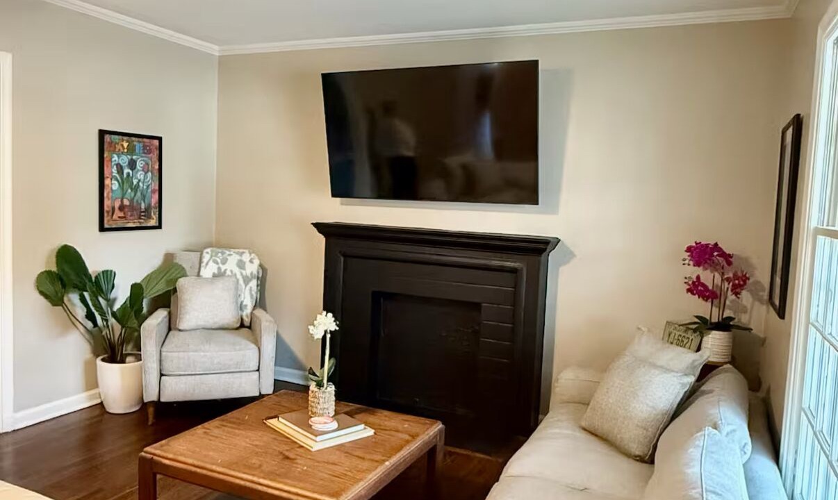 Photo of Livingroom in Tulsa