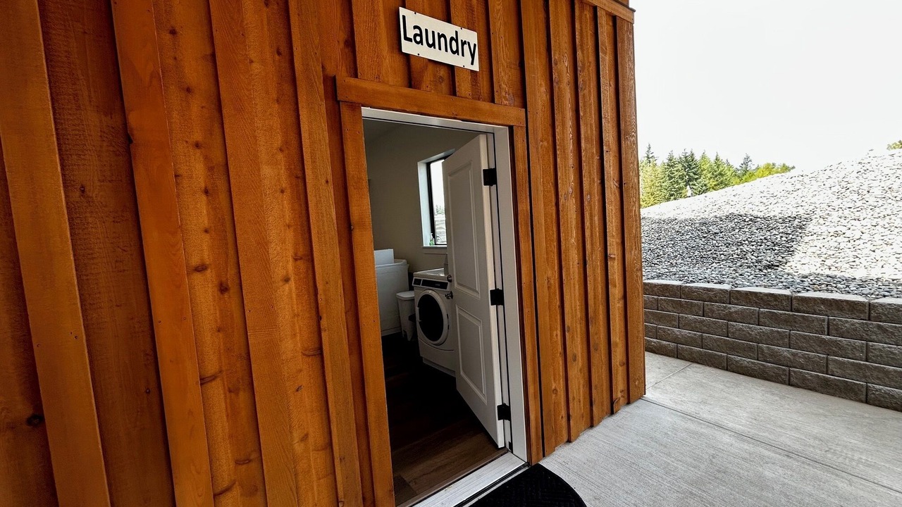 Photo of Patio Balcony in Port Angeles East