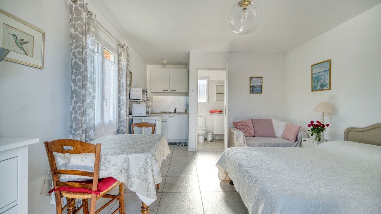 Photo of Bedroom in La Salvetat-Saint-Gilles