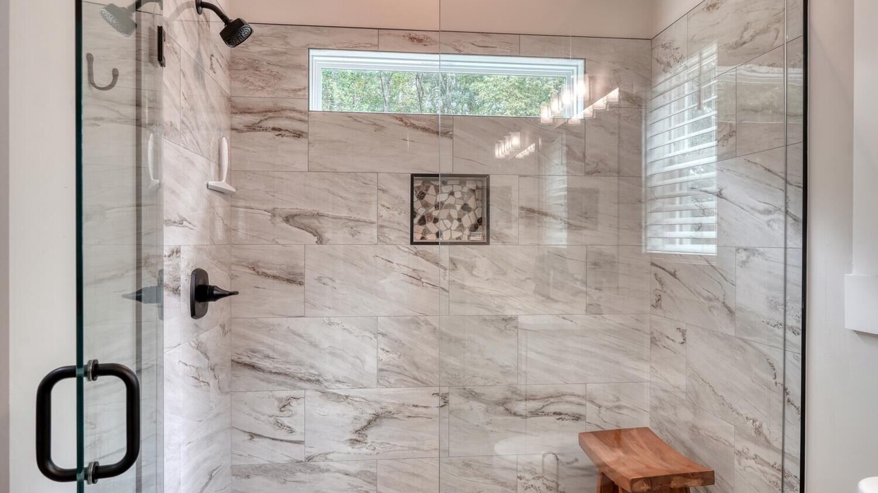 Photo of Bathroom in Dahlonega