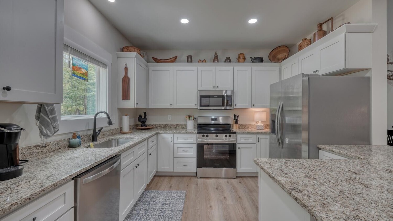 Photo of Kitchen in Dahlonega