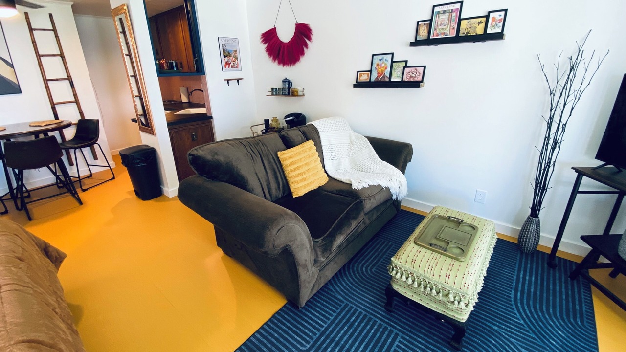 Photo of Livingroom in Daphne