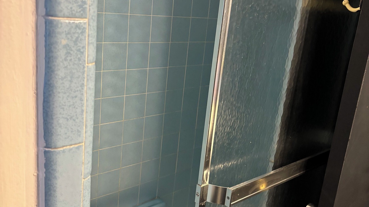 Photo of Bathroom in Warren