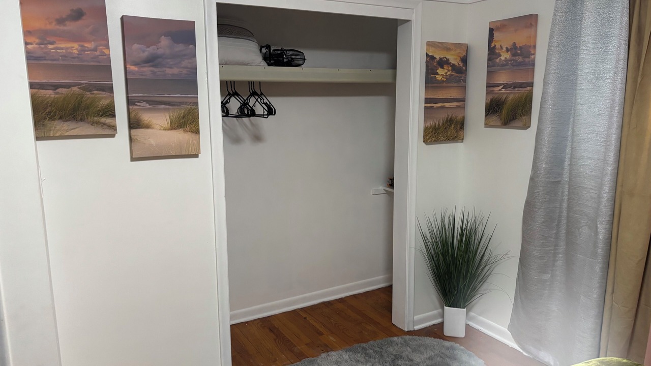 Photo of Bedroom in Warren