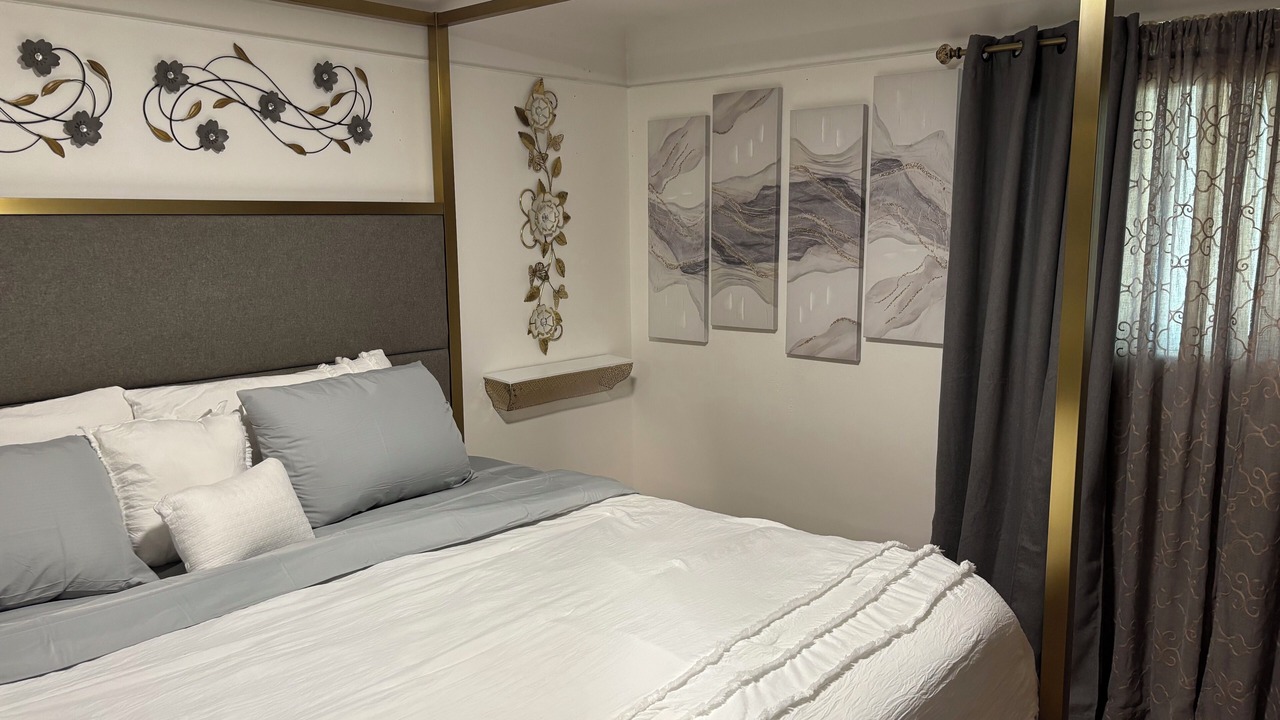 Photo of Bedroom in Warren