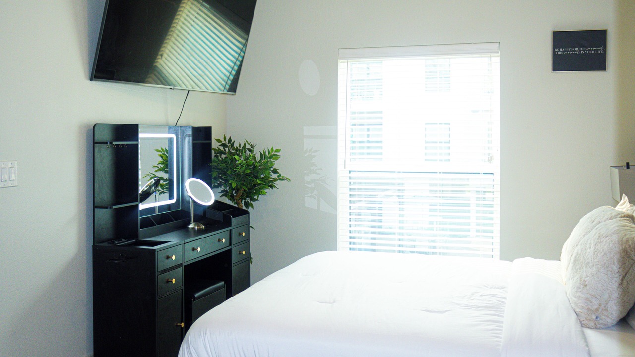 Photo of Bedroom in Astrodome