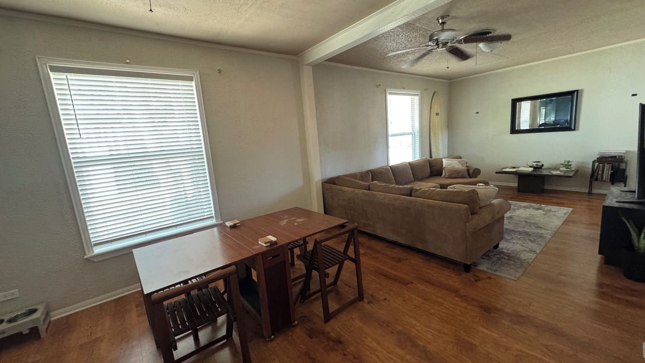 Photo of Livingroom in Portland