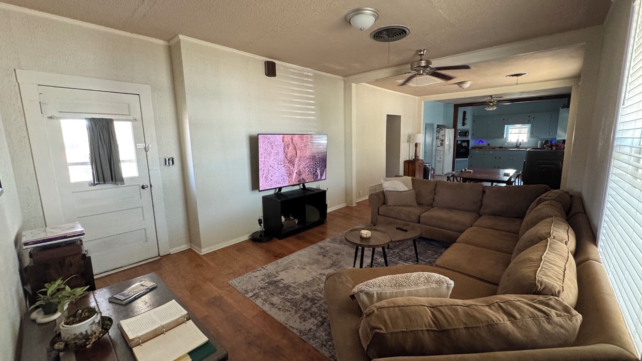 Photo of Livingroom in Portland