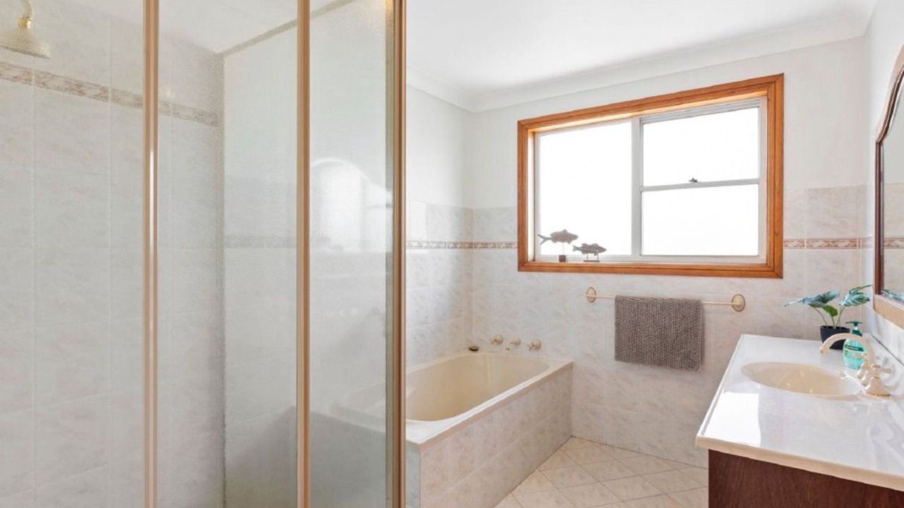 Photo of Bathroom in Sussex Inlet