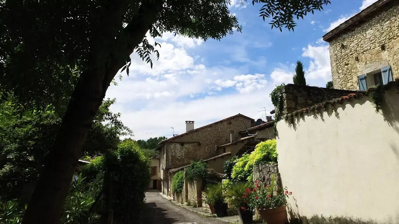 Photo of Others in Lussan