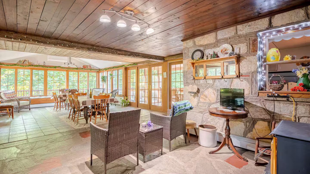 Photo of Others in Hatfield