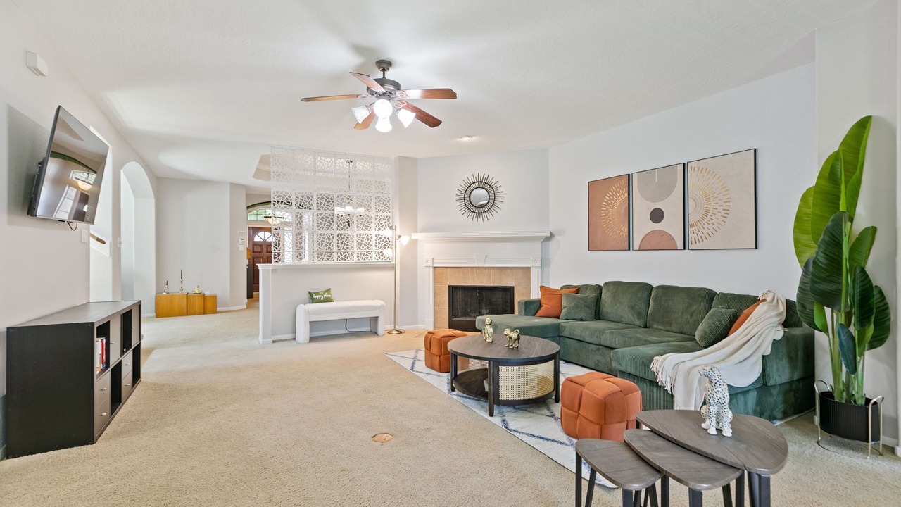 Photo of Livingroom in Pasadena