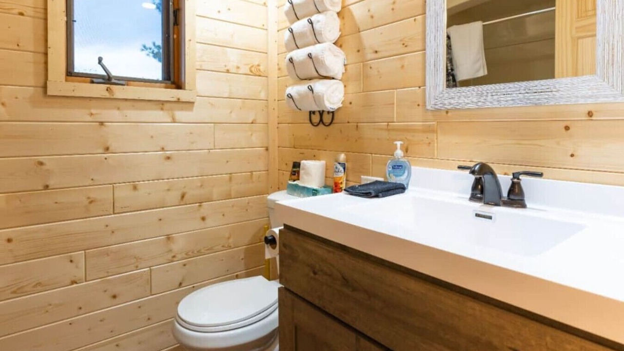 Photo of Bathroom in Phelps