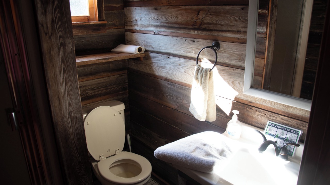 Photo of Bathroom in Mineral Bluff