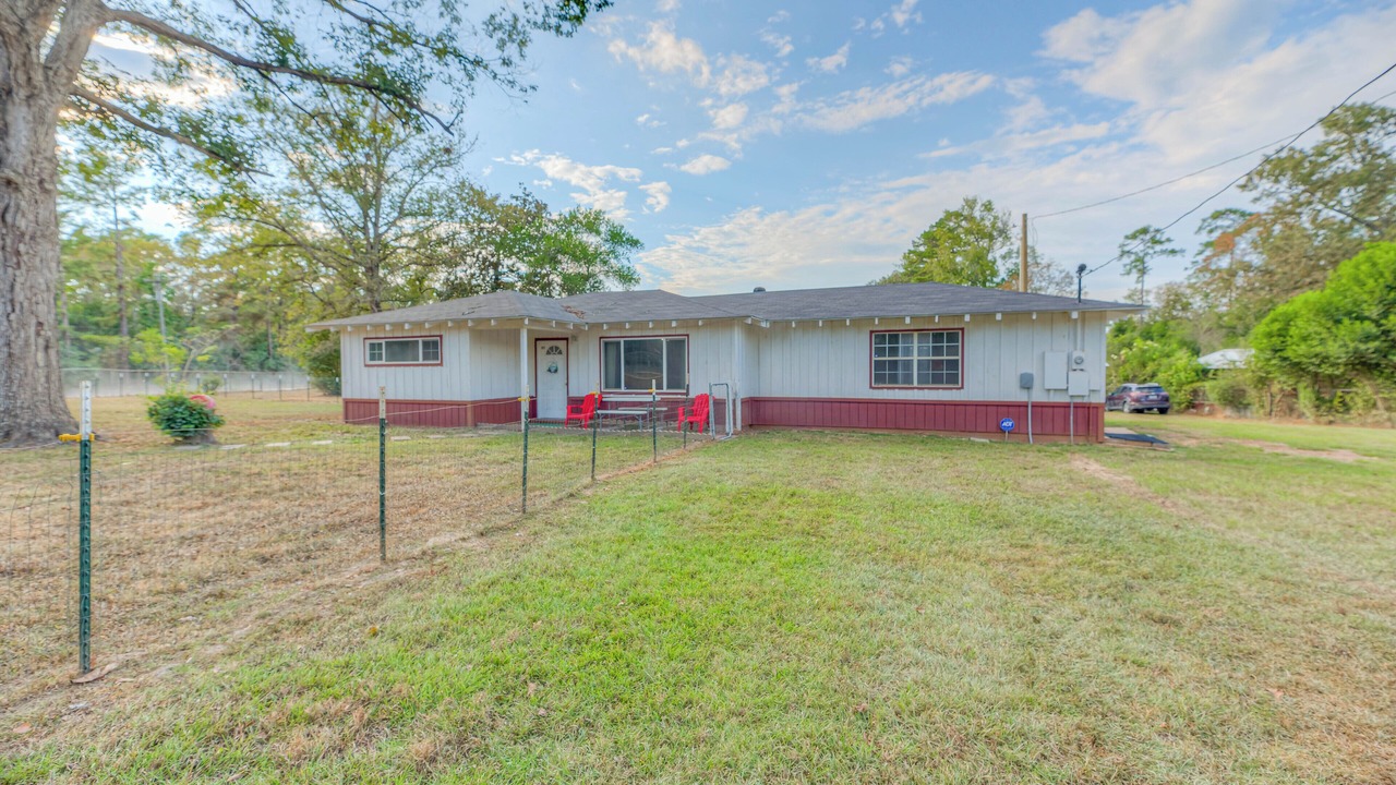 Photo of Outdoor in Livingston