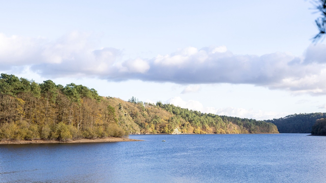 Photo of Others in Caurel