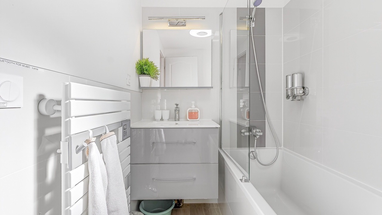 Photo of Bathroom in Seyne
