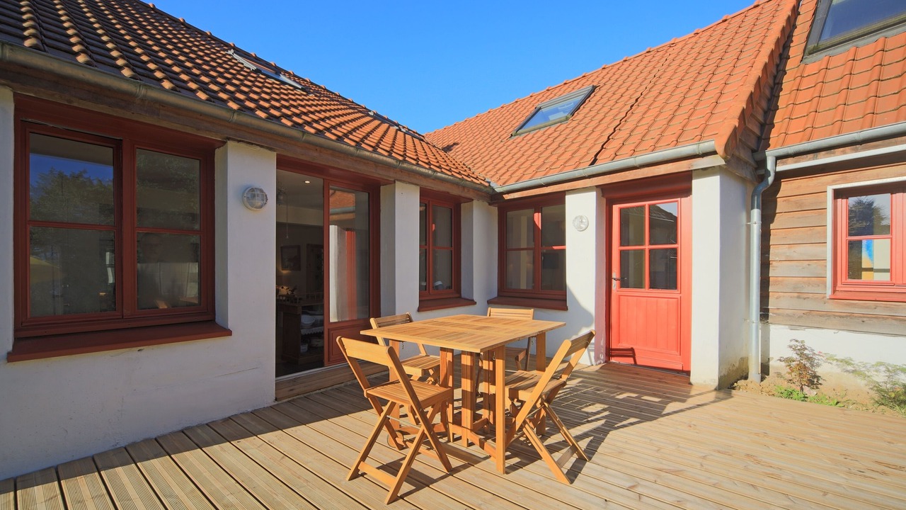 Photo of Outdoor in Crequy