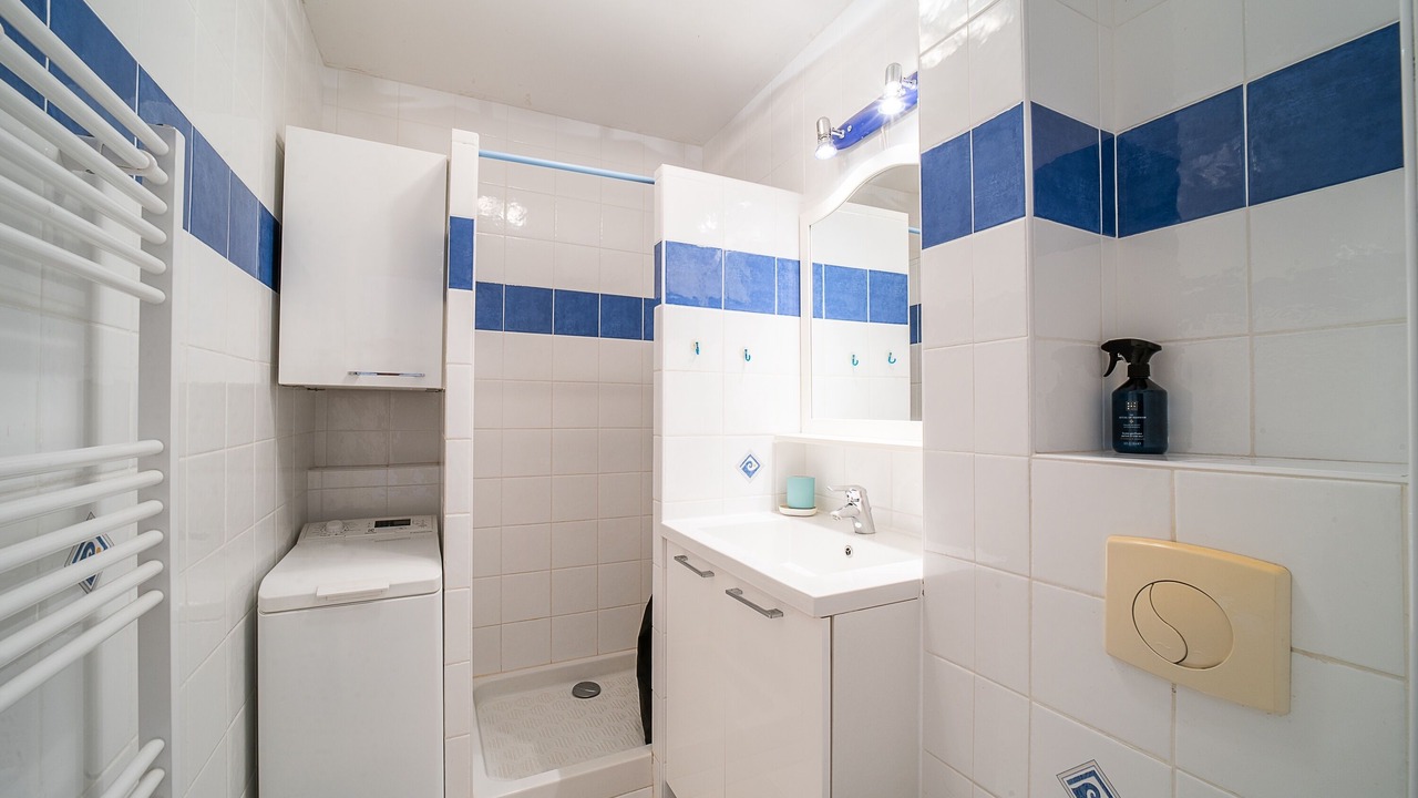 Photo of Bathroom in La Jetee