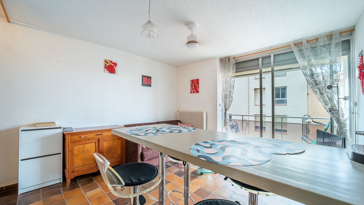 Photo of Others in La Jetee