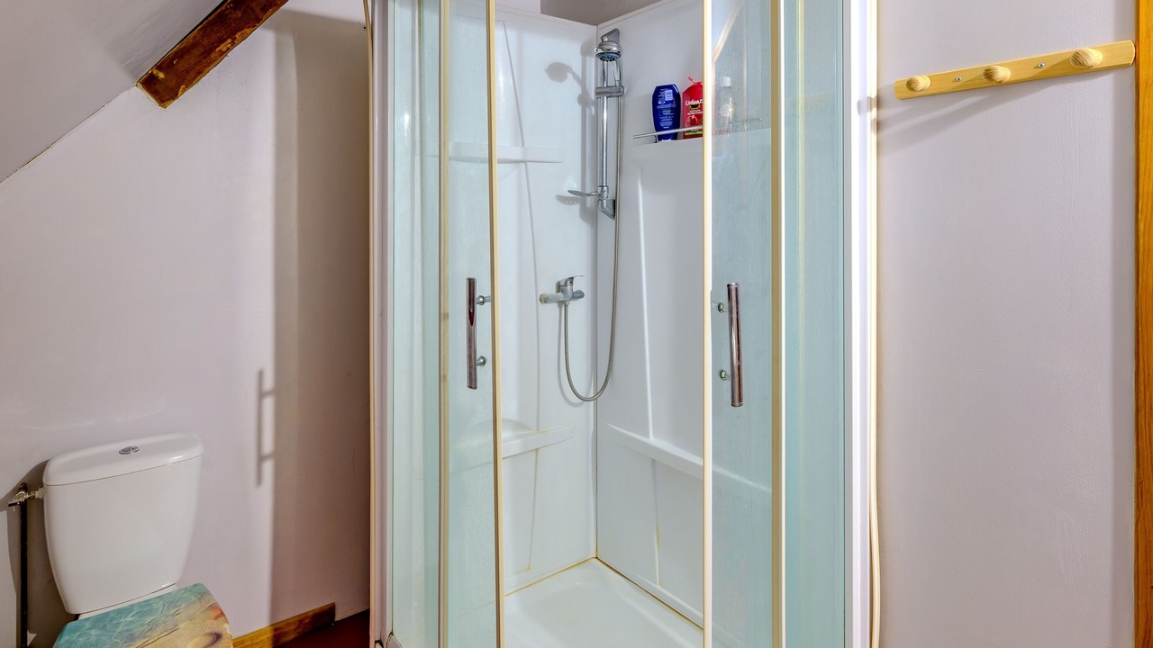 Photo of Bathroom in Glageon