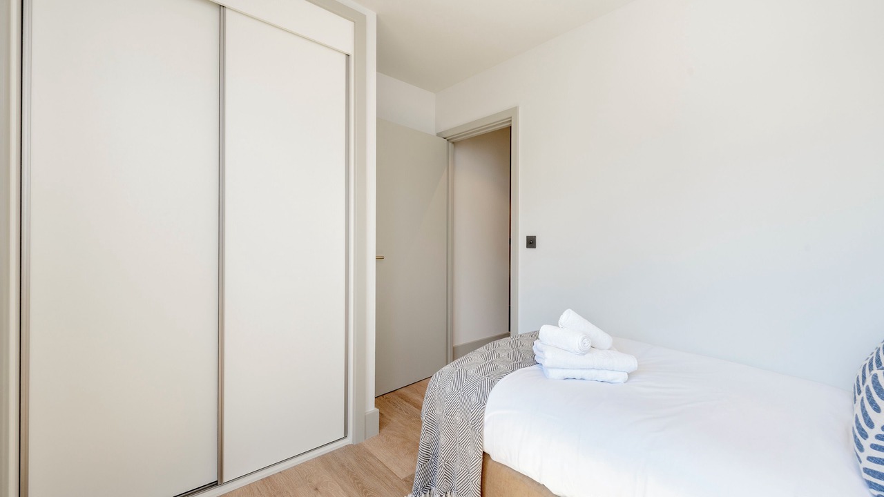 Photo of Bedroom in Tottenham Hale