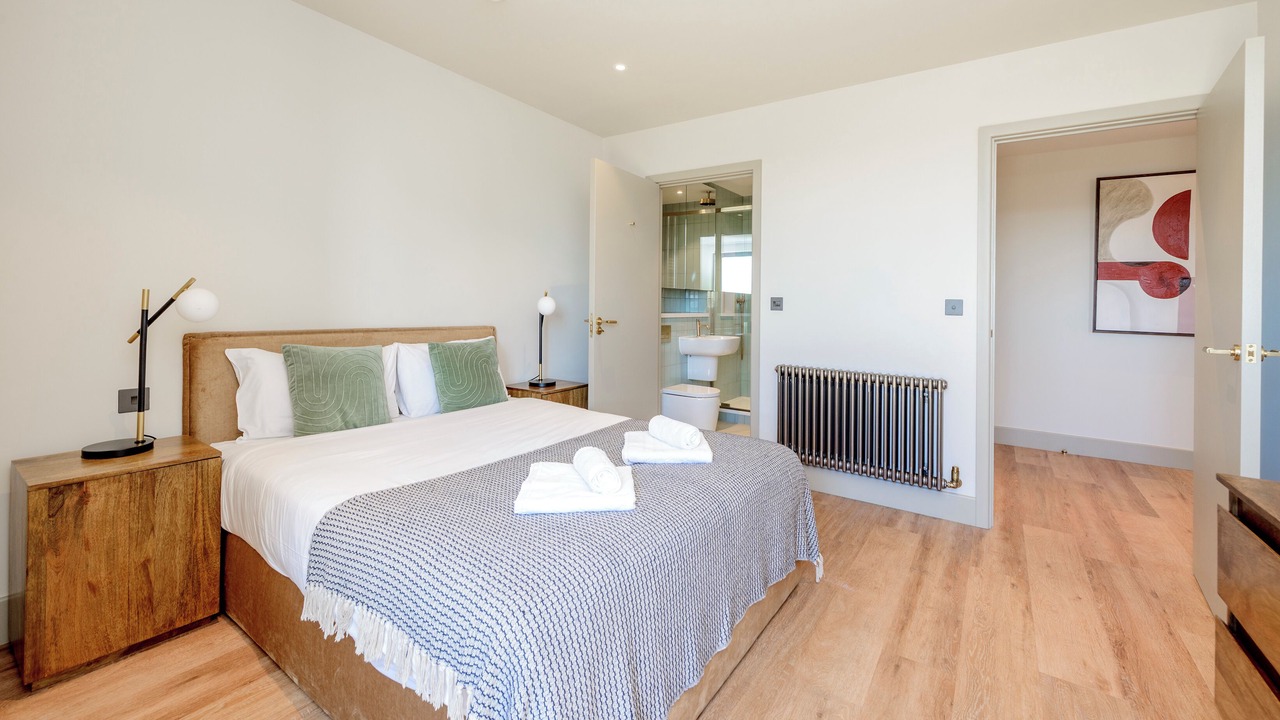 Photo of Bedroom in Tottenham Hale