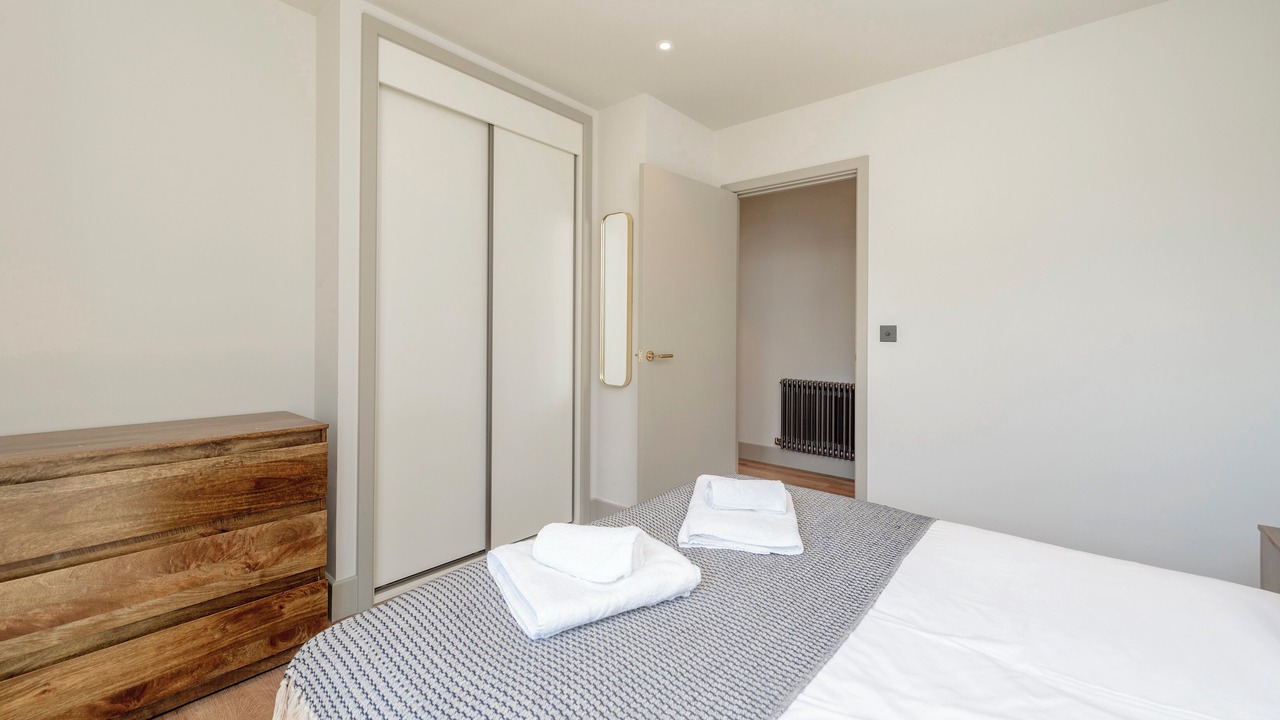 Photo of Bedroom in Tottenham Hale