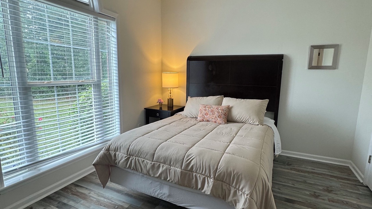 Photo of Bedroom in Perry